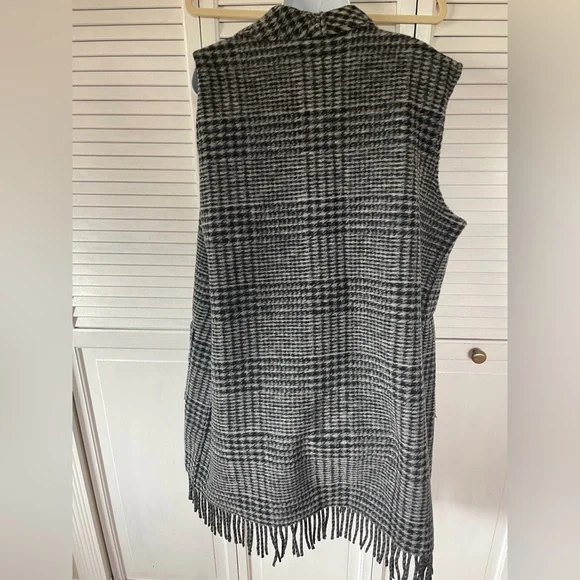 Black Gray Plaid Long Vest Plus Size XXL - Picture 5 of 12